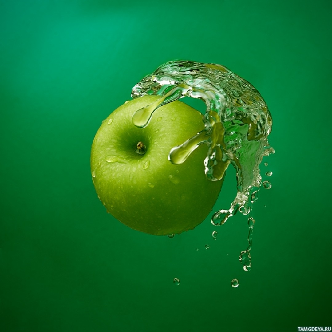 Жило было яблоко. Яблоки зеленые. Яблочно зеленый цвет. Сочный зеленый цвет. Водяное яблоко.